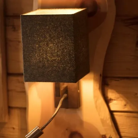 Laerchenzipf * פפארוורפן